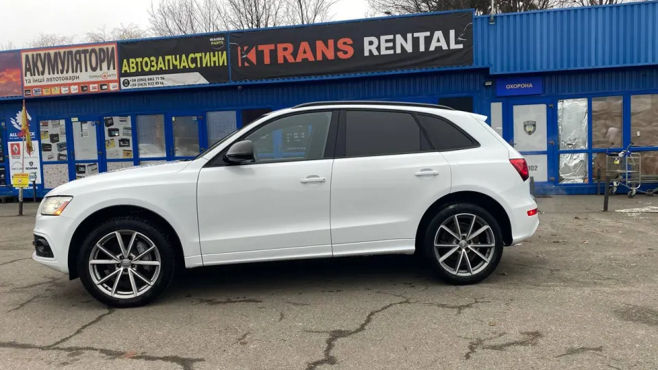 Audi Q5 S-line 2013 from the KTRANS rental fleet