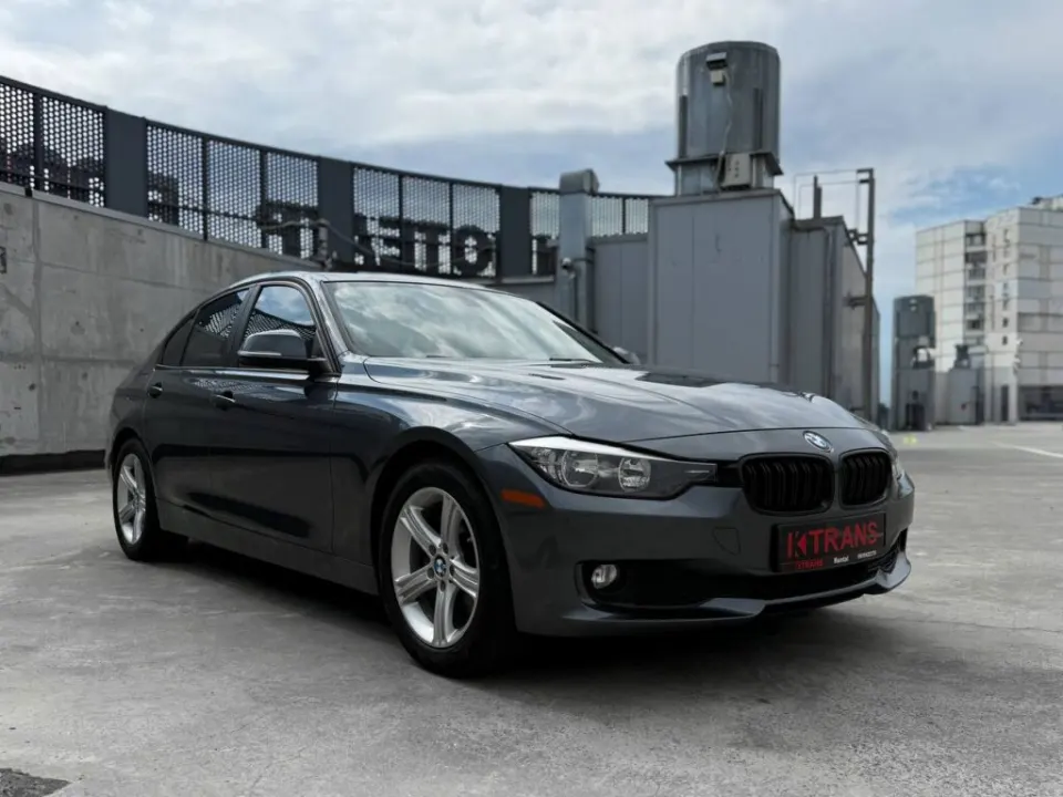 BMW 320i 2014 из парка аренды KTRANS