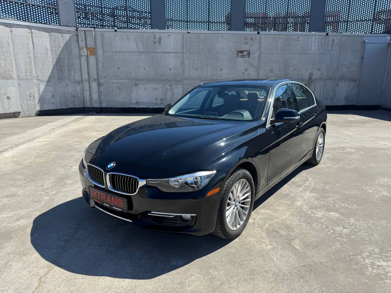 BMW 328i 2015 из парка аренды KTRANS