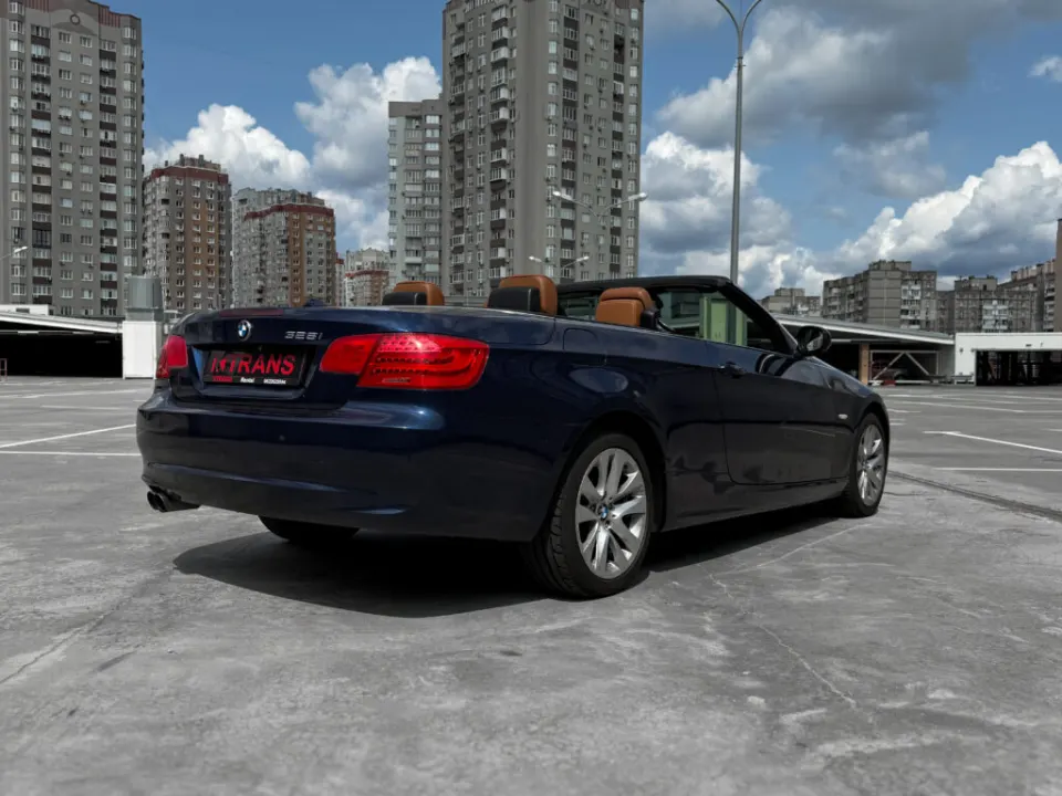 BMW 328i cabrio 2011 из парка аренды KTRANS