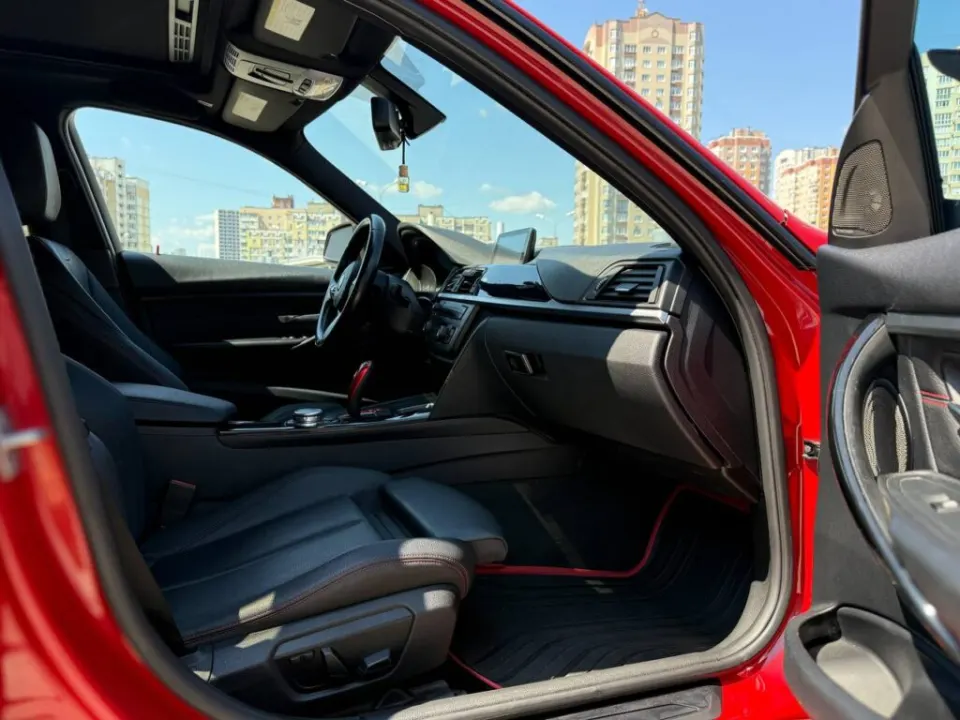 BMW 335i 2015 из парка аренды KTRANS