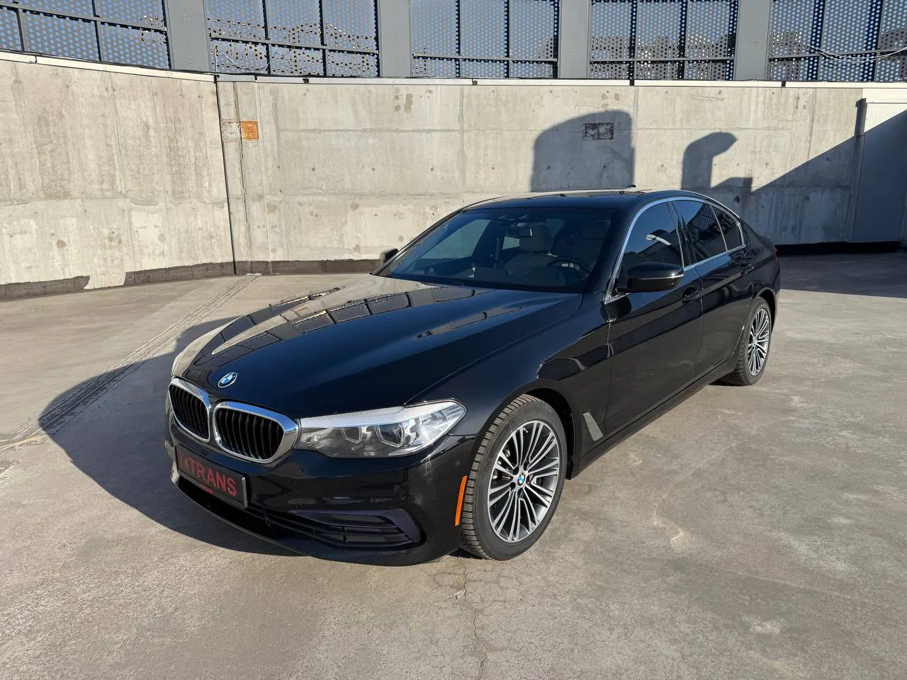 BMW 530 2019 из парка аренды KTRANS