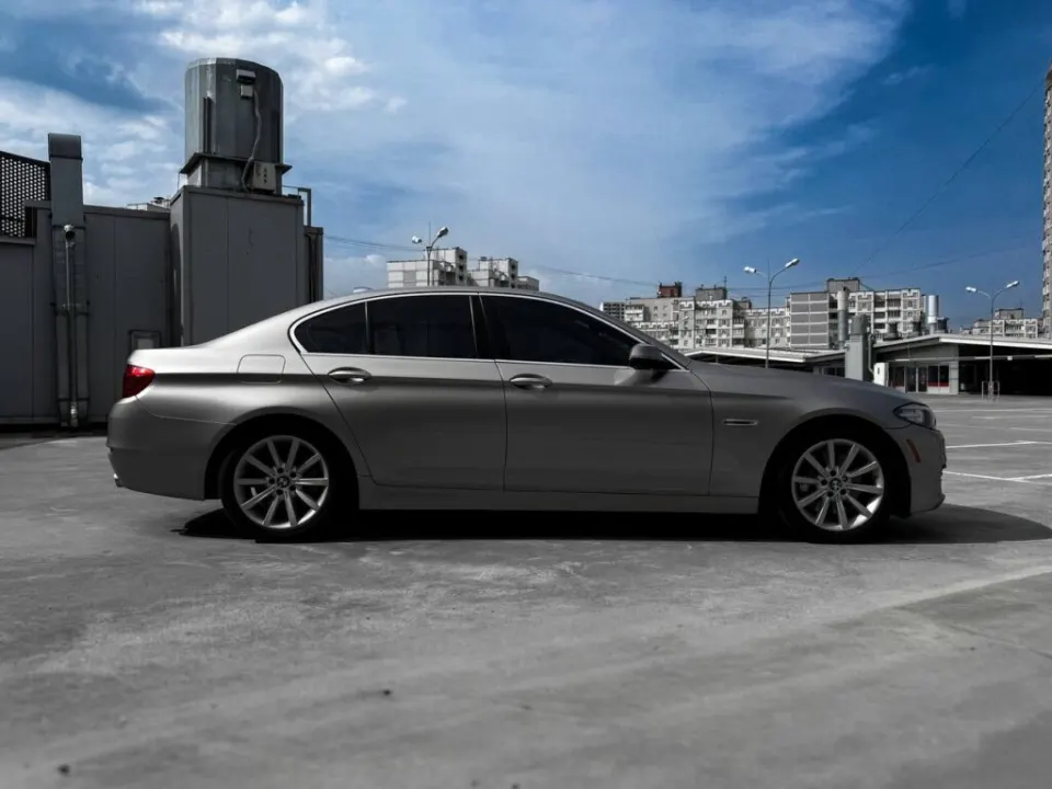BMW 535 2014 from the KTRANS rental fleet