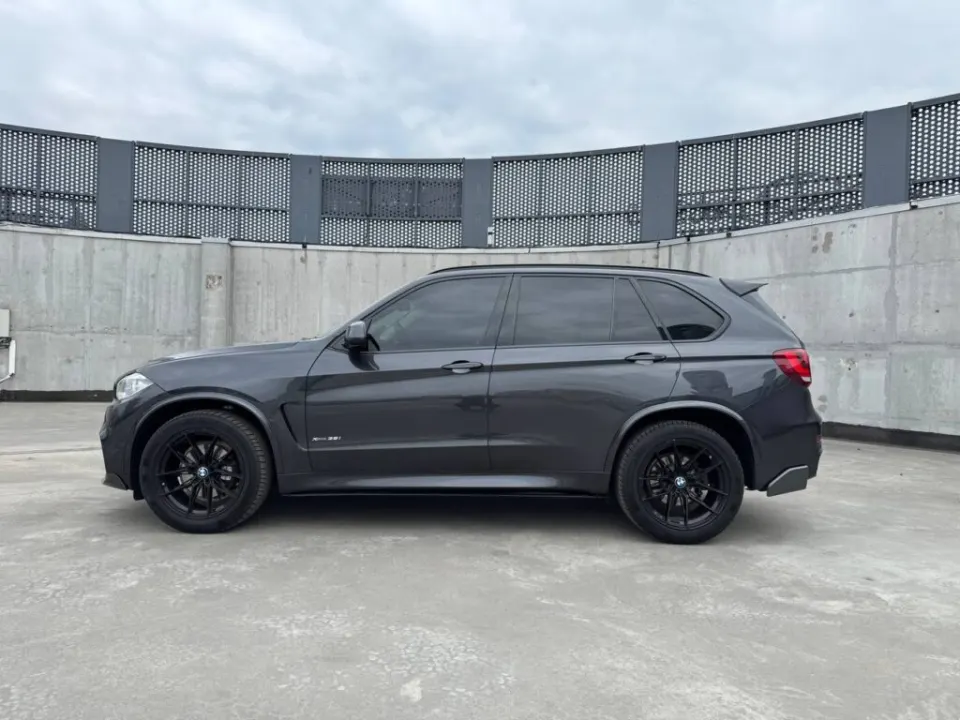BMW X5 2014 from the KTRANS rental fleet