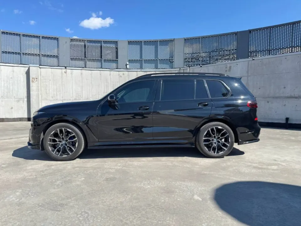 BMW X7 2019 из парка аренды KTRANS