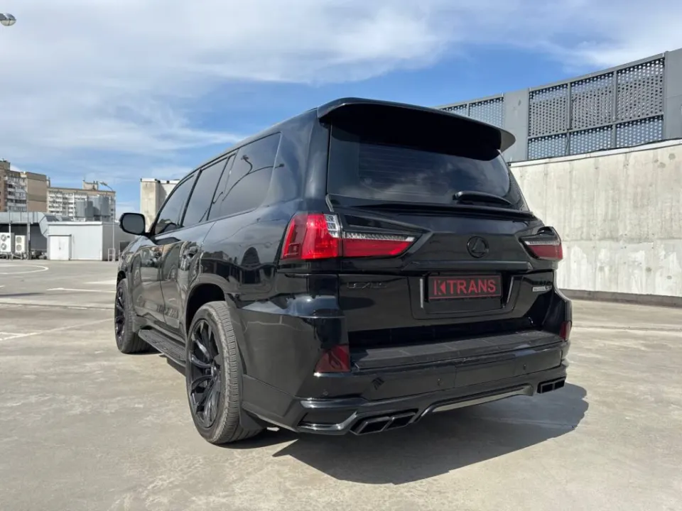 Lexus LX 570 2011 из парка аренды KTRANS