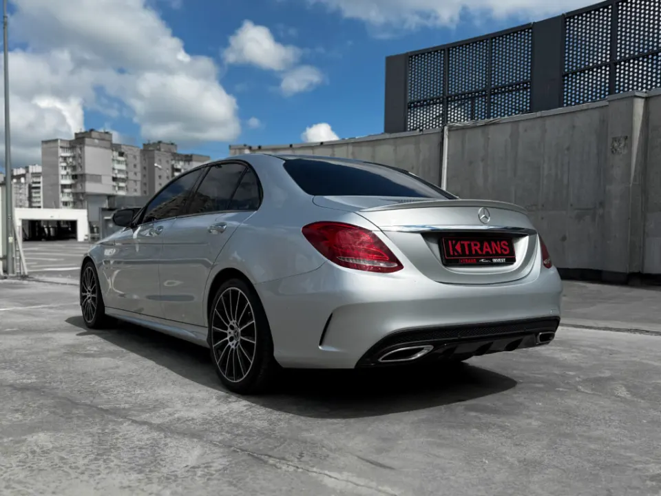 Mercedes-Benz C300 2018 из парка аренды KTRANS