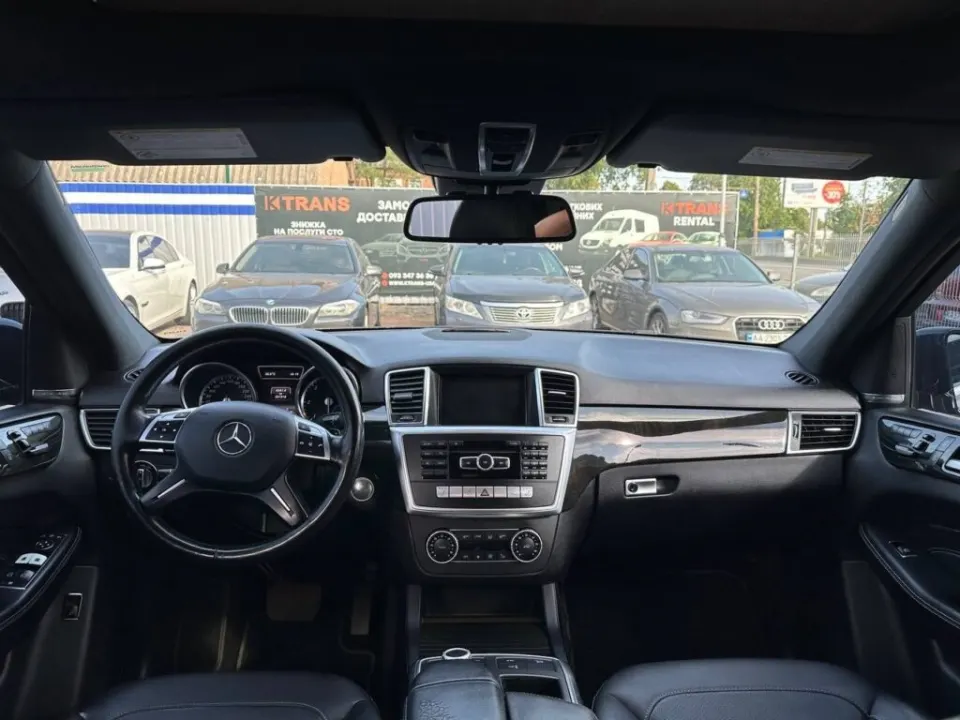 Mercedes-Benz ML 350d 2015 из парка аренды KTRANS