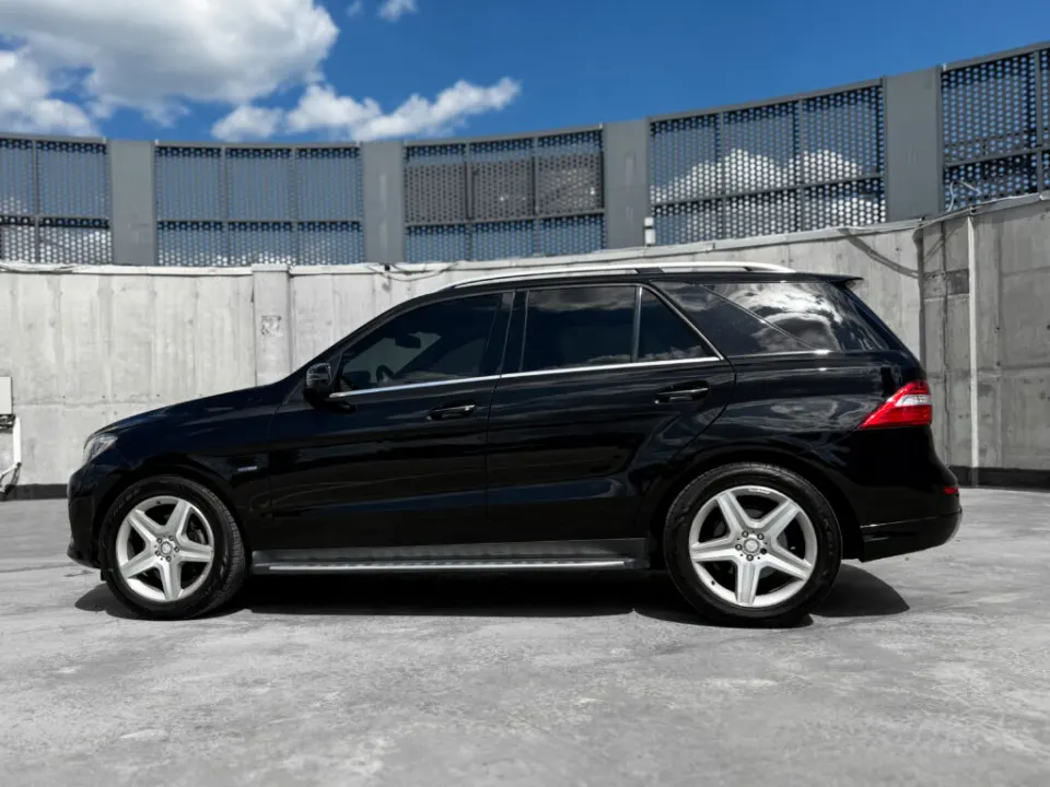 Mercedes-Benz ML 350d 2015 из парка аренды KTRANS