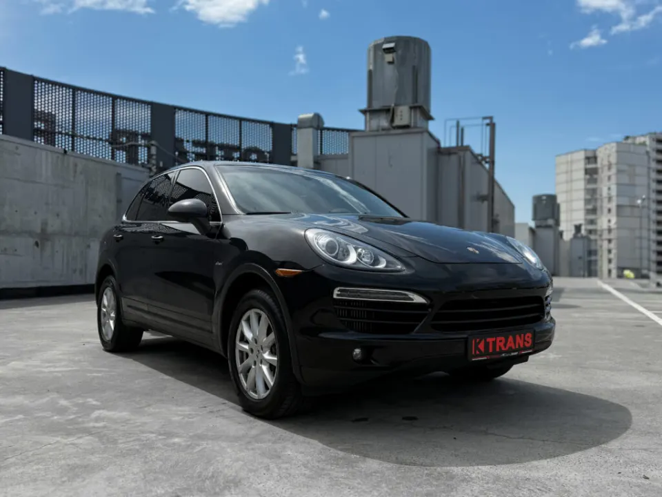 Porsche Cayenne 2013 from the KTRANS rental fleet