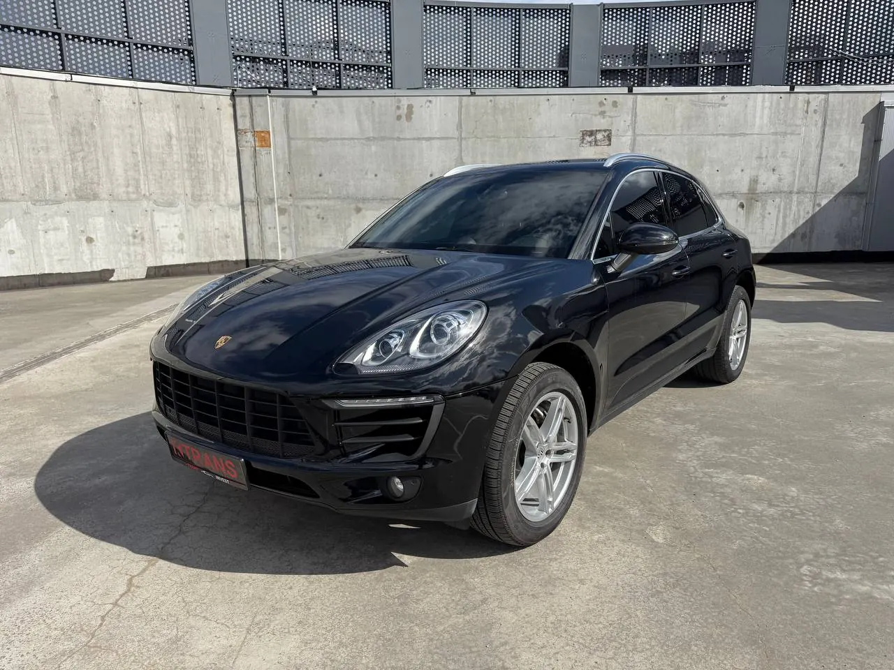 Porsche Macan 2015 из парка аренды KTRANS