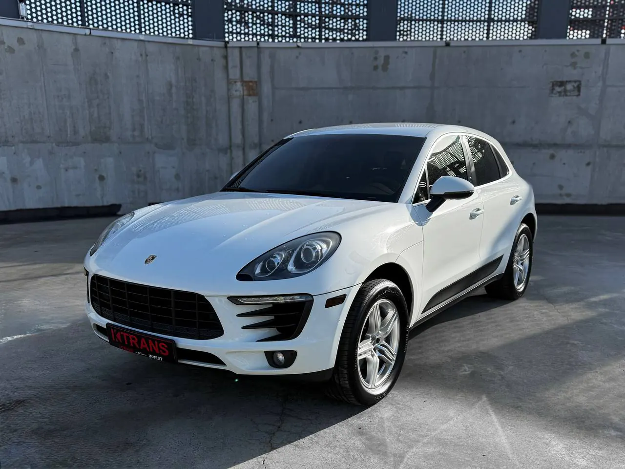 Porsche Macan 2014 из парка аренды KTRANS