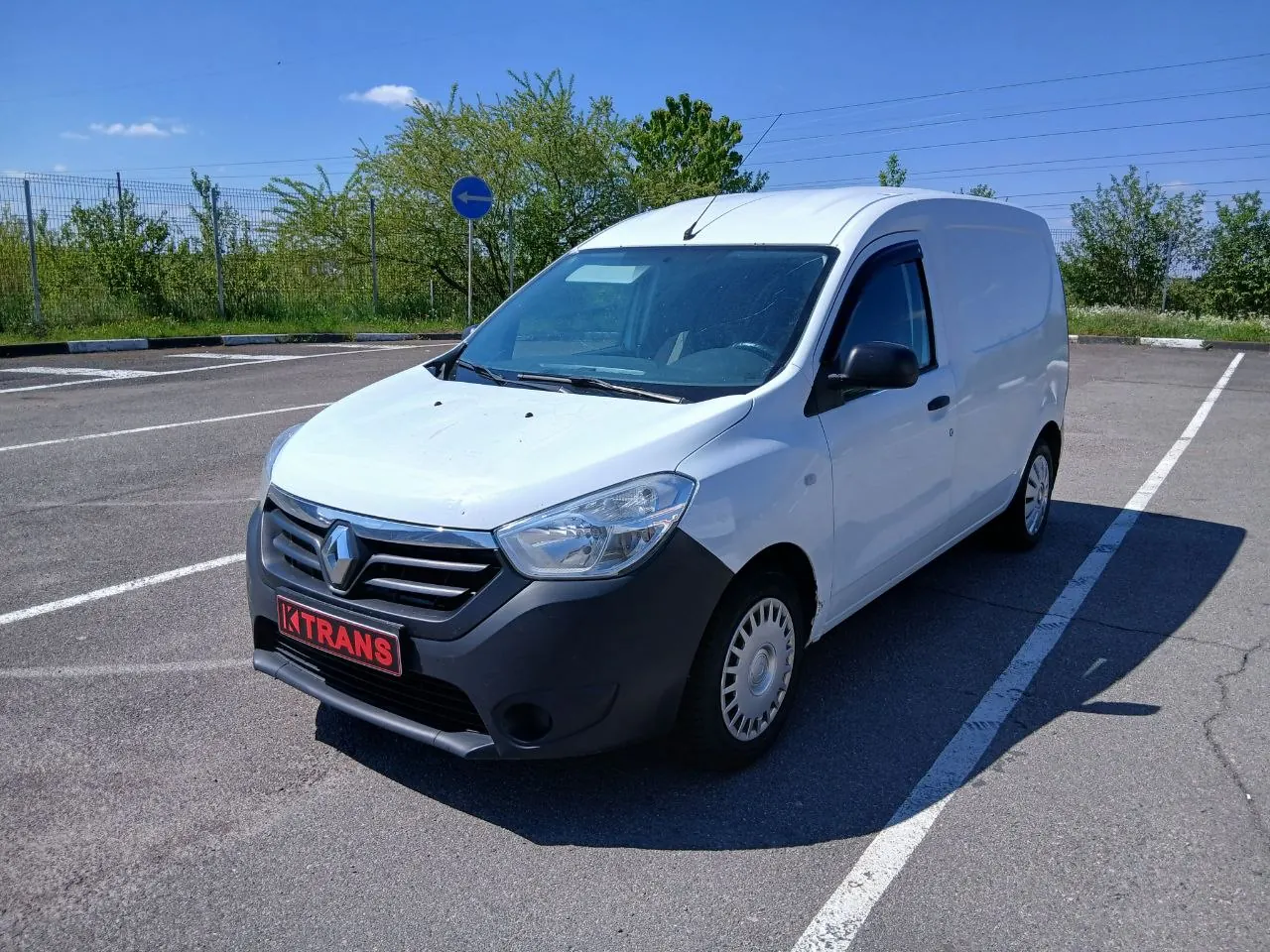 Renault Dokker 2016 from the KTRANS rental fleet