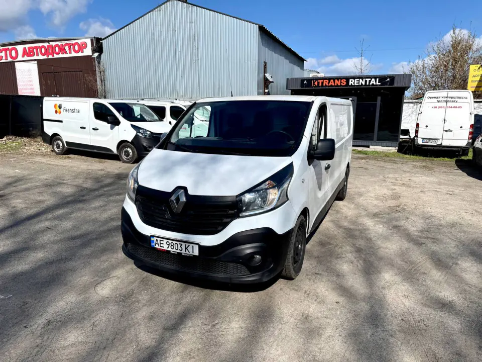 Renault Trafic 2016 from the KTRANS rental fleet