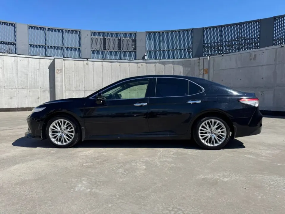 Toyota Camry 70 2019 из парка аренды KTRANS