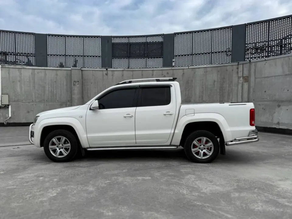 Volkswagen Amarok 2013 из парка аренды KTRANS