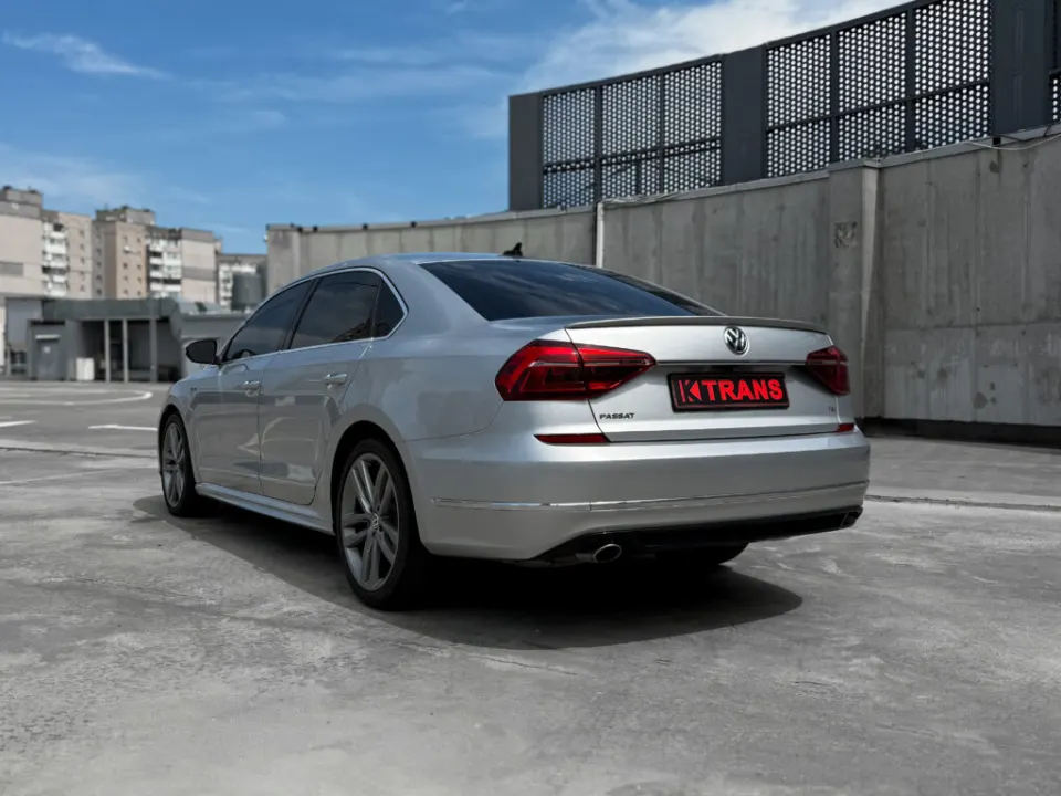 Volkswagen Passat 2018 из парка аренды KTRANS