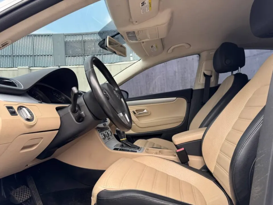 Volkswagen Passat CC 2012 из парка аренды KTRANS