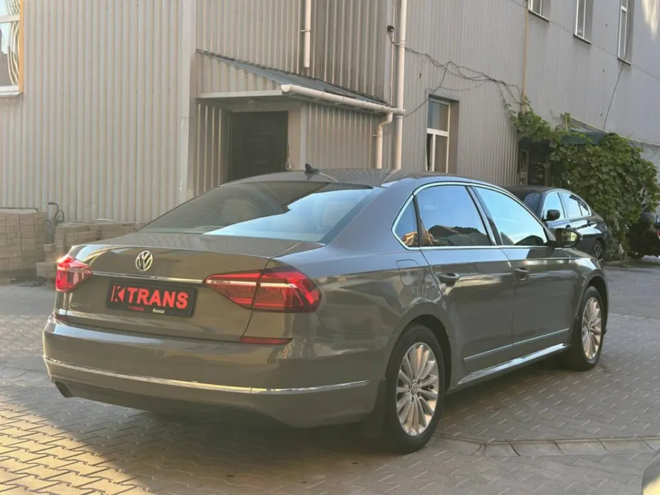 Volkswagen Passat 2016 из парка аренды KTRANS
