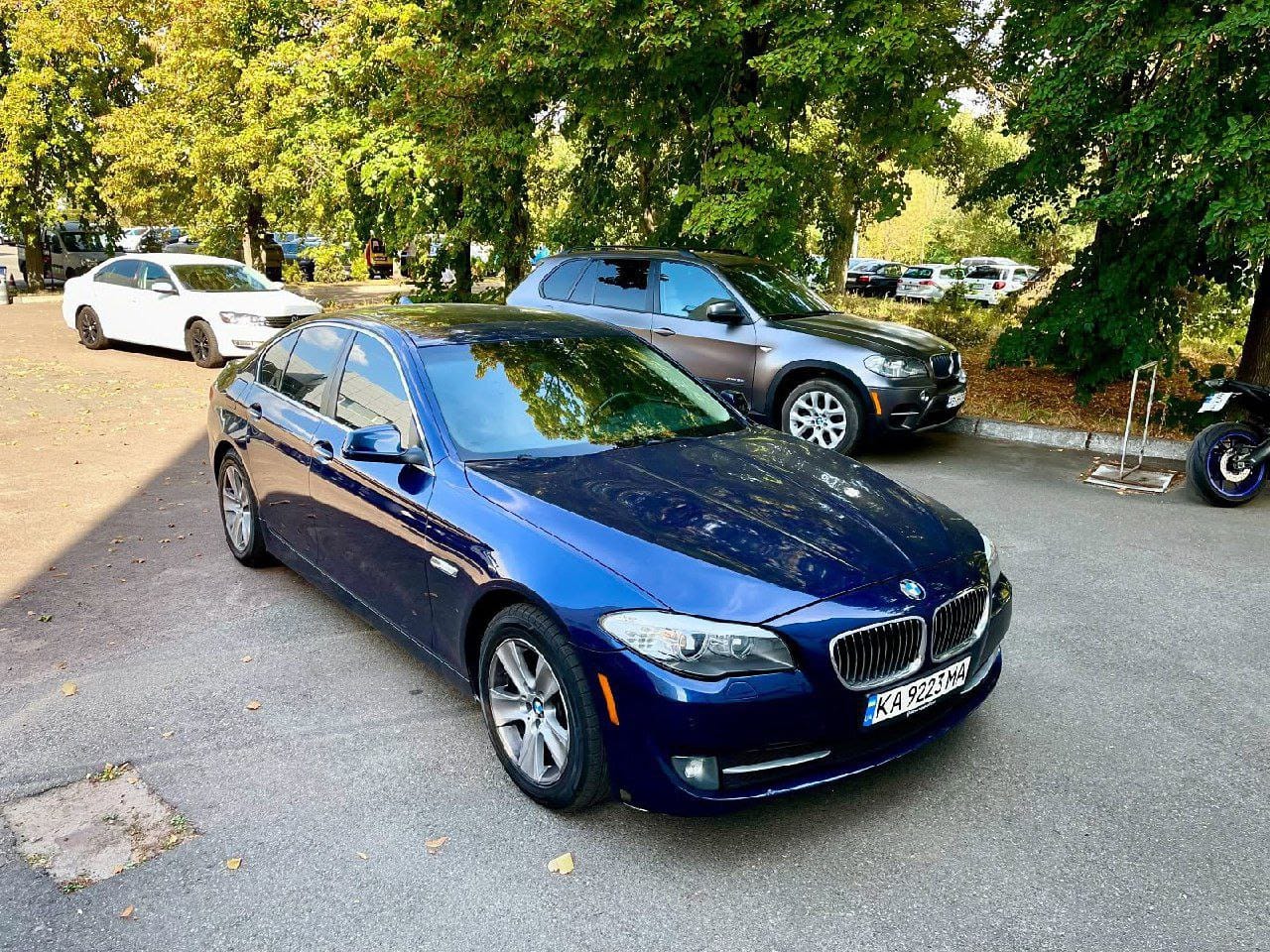 BMW 528i
