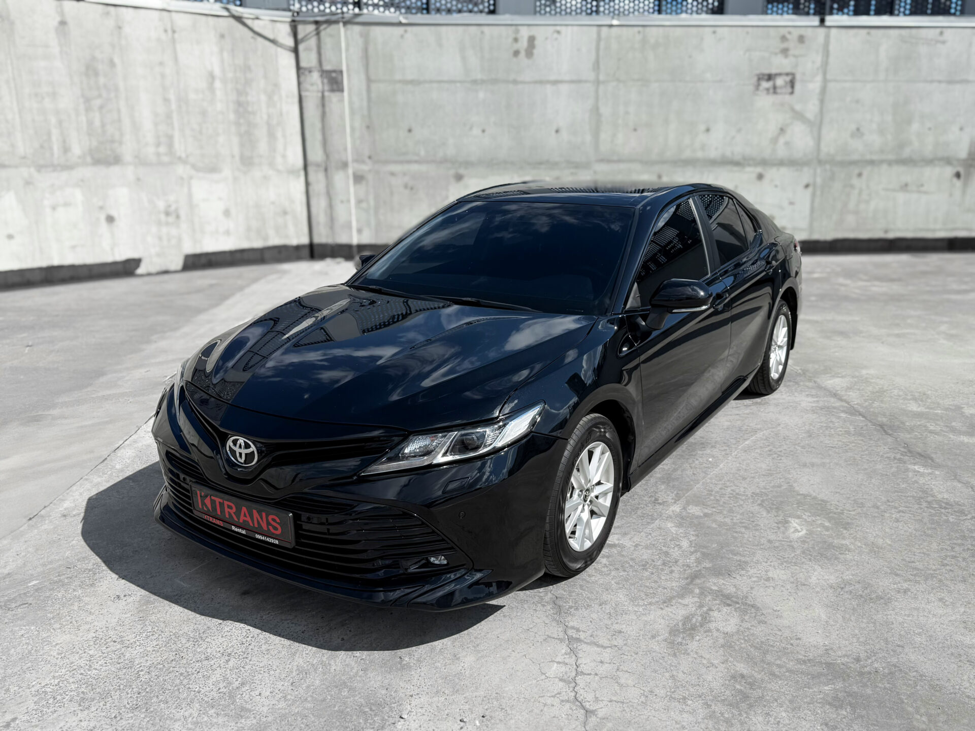 Toyota Camry 70