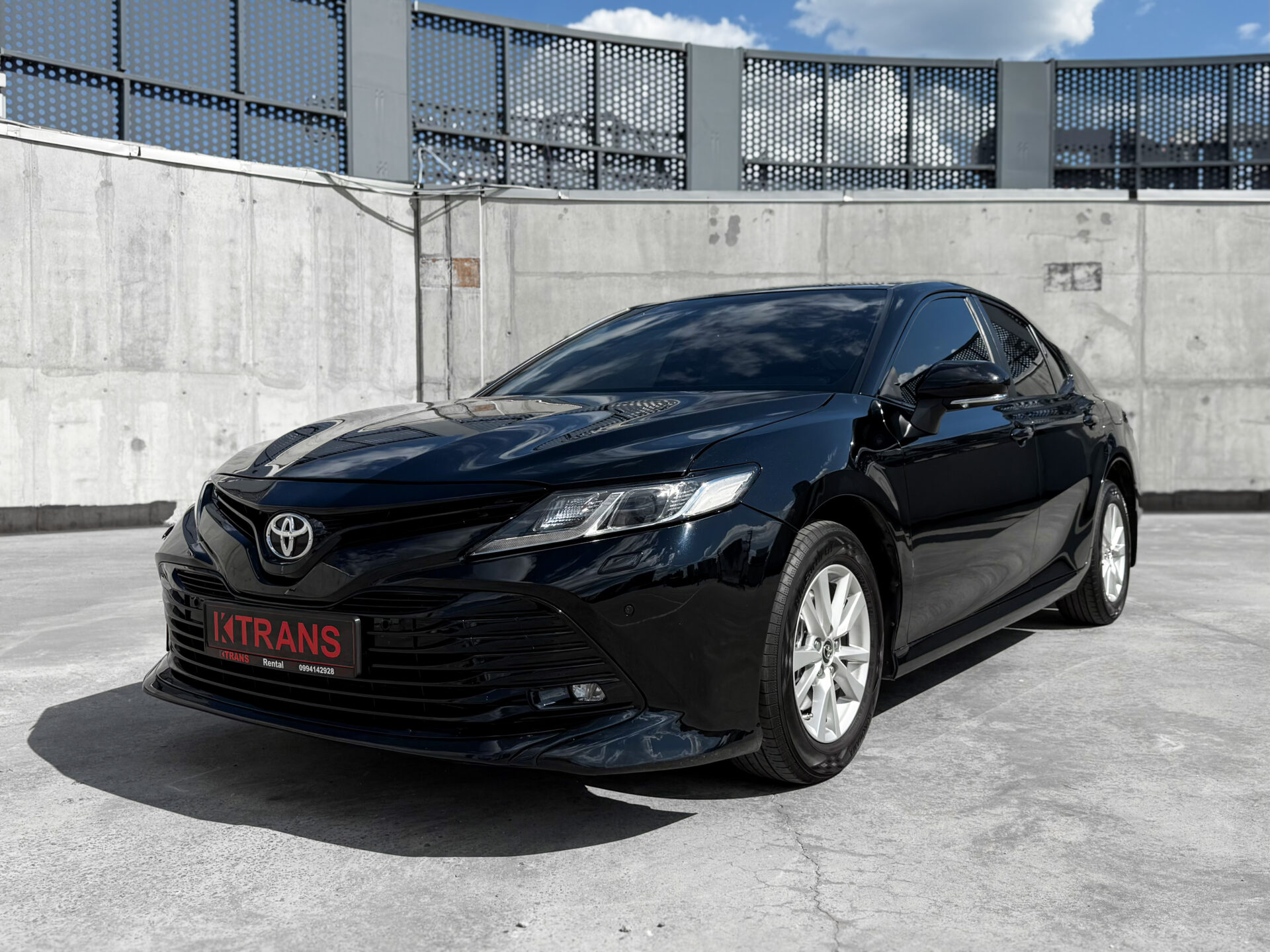 Toyota Camry 70
