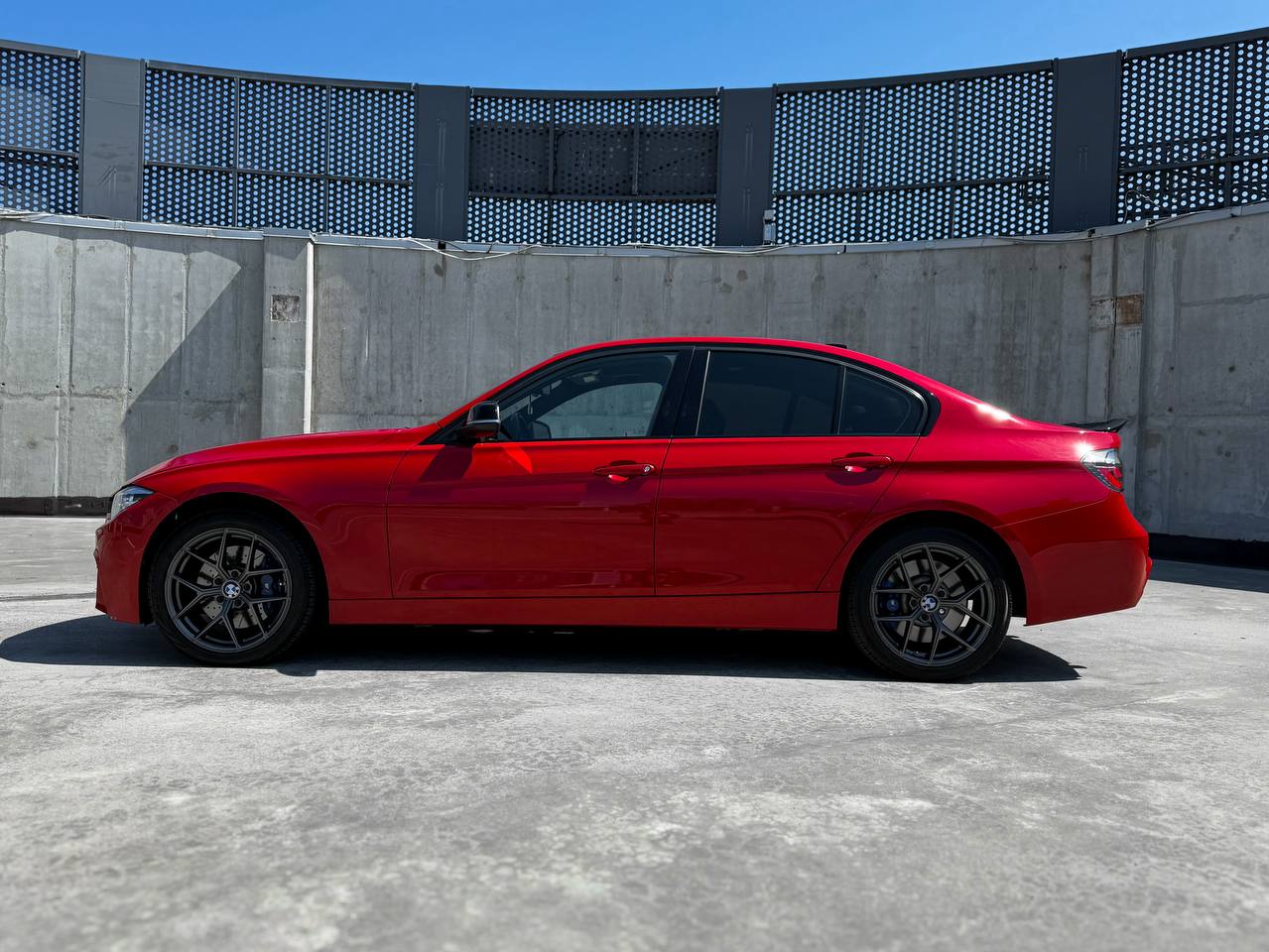 BMW 335i