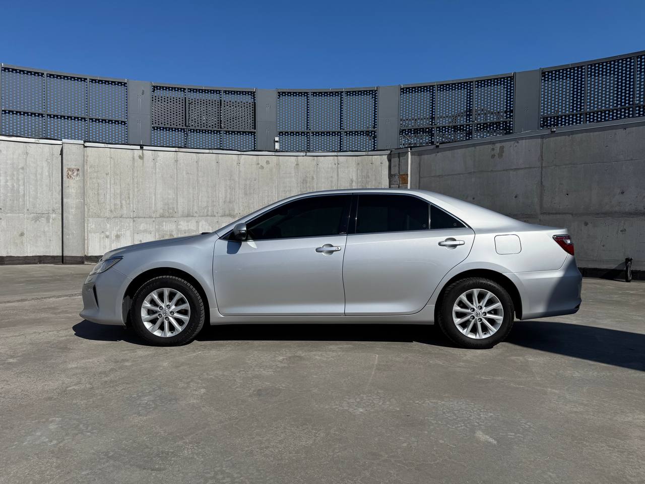 Toyota Camry 55